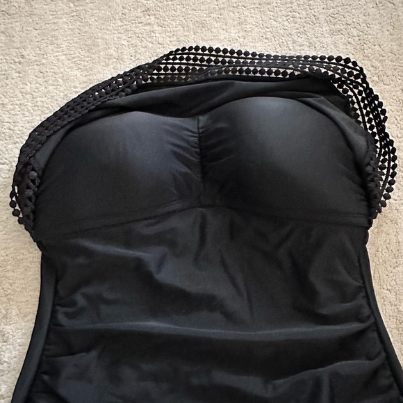 Kona Sol Black Ruffle Lace Front One Piece Swimsuit Size Small - Picture 4 of 11